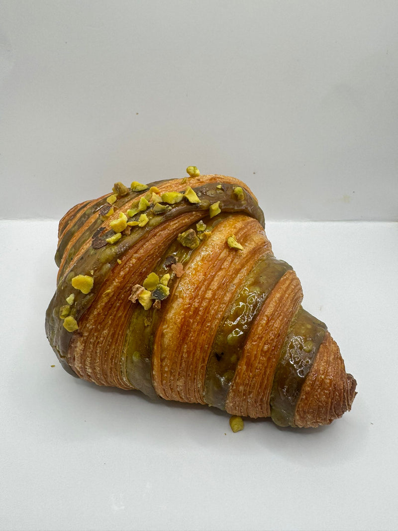 Croissant fourré à la pistache