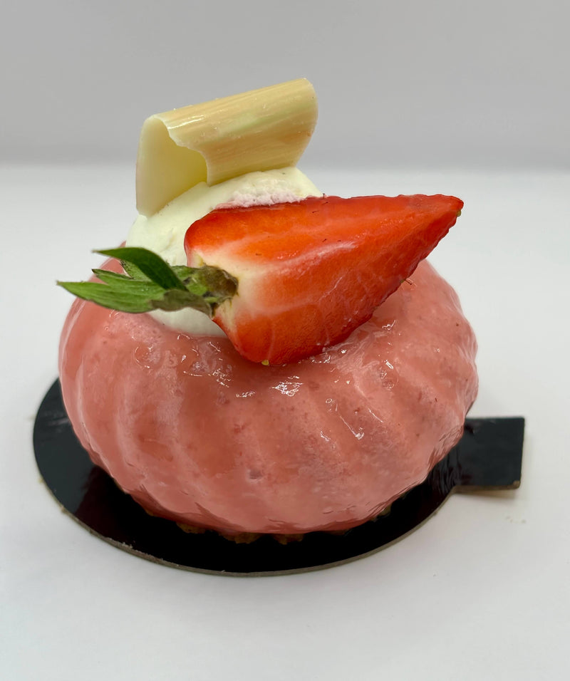 Entremet Fraise Rhubarbe (individuel)